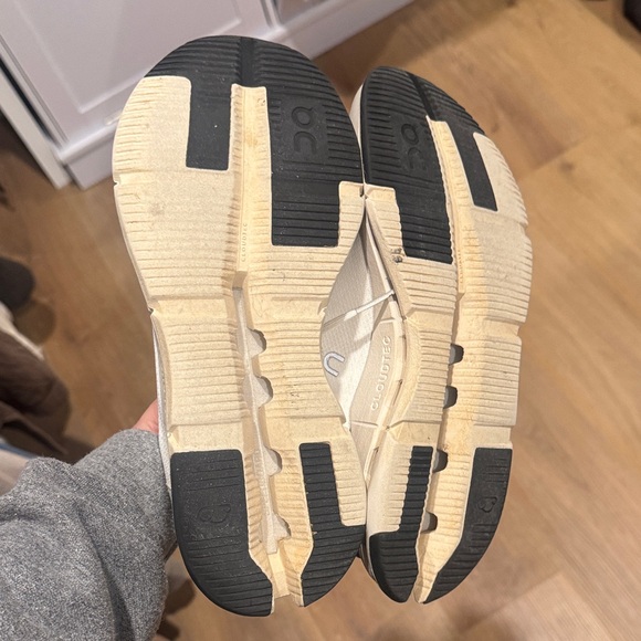 On Running White and Black Sneakers - Picture 3 of 5